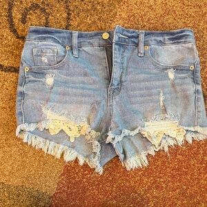 High rise Jean shorts with lace detail